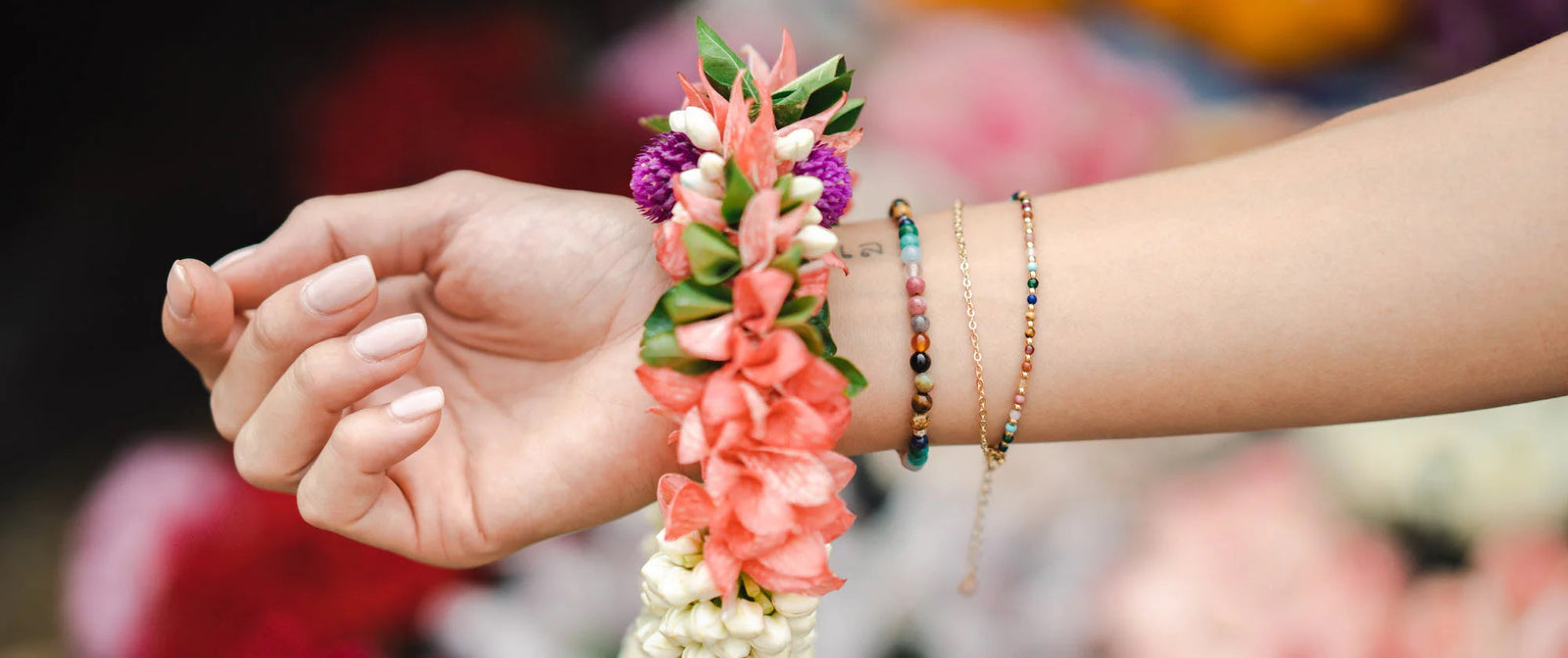 Master Healer bracelet. Bracelet featuring natural healing stones Lapis Lazuli, Quartz, Turquoise, Rose Quartz, Rhodolite, Agate, Sandstone, Garnet, Tiger's Eye, and Jasper.