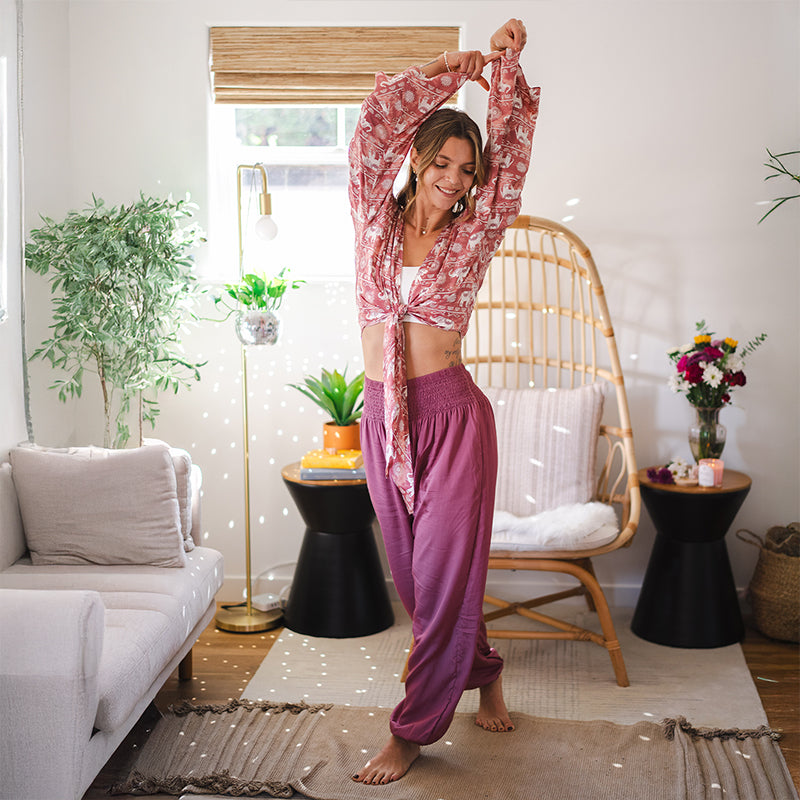 Chiang Mai Elephant Daydreamer Top