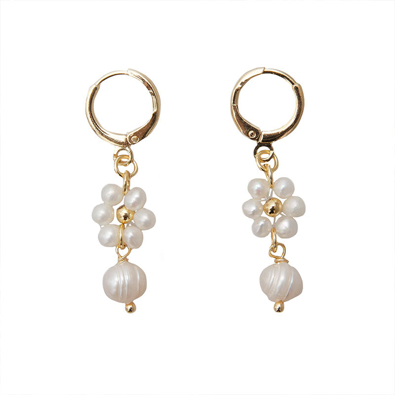 Daisy Pearl Earrings